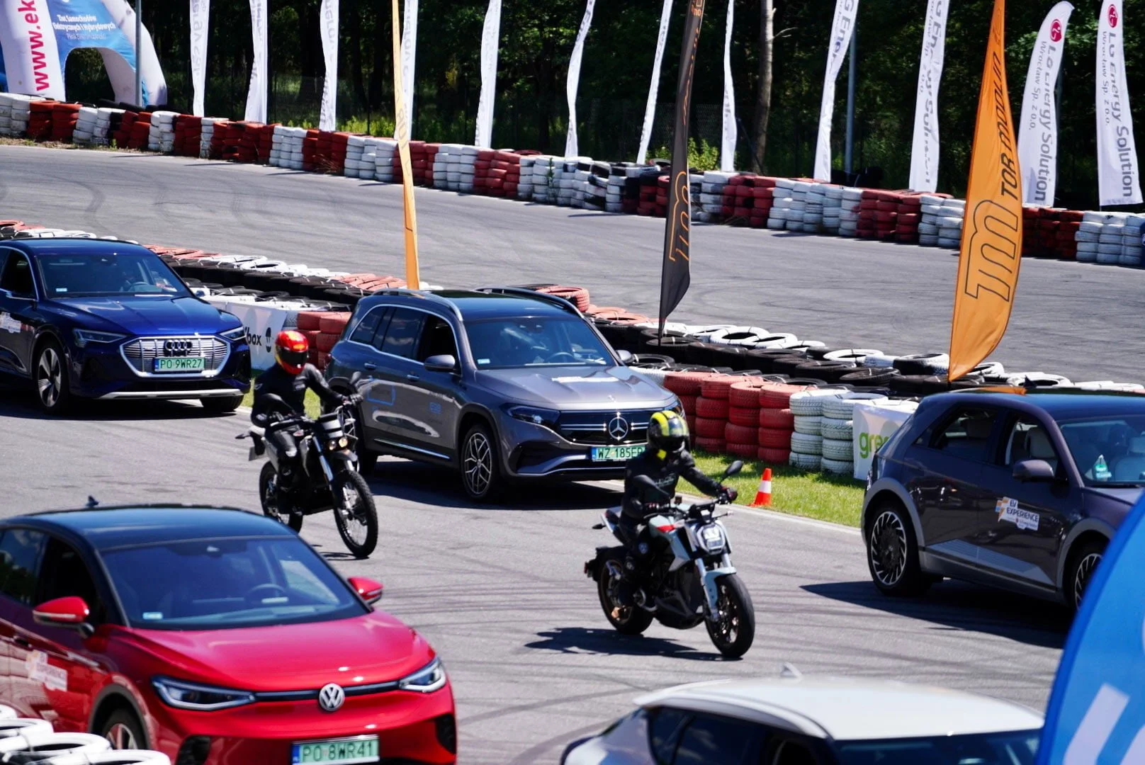 EV Experience przyciągnął tłumy fanów elektromobilności! - ev2