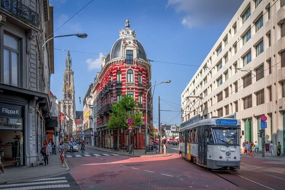 Samorządowcy wizytują europejskie strefy czystego transportu Samorządowcy wizytują europejskie strefy czystego transportu - foto3 1 5