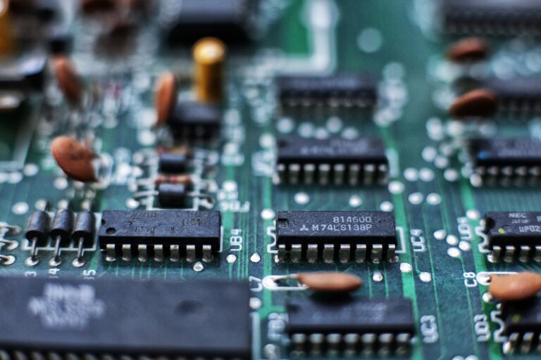 Wszystkie wiadomości - polprzewodniki 12