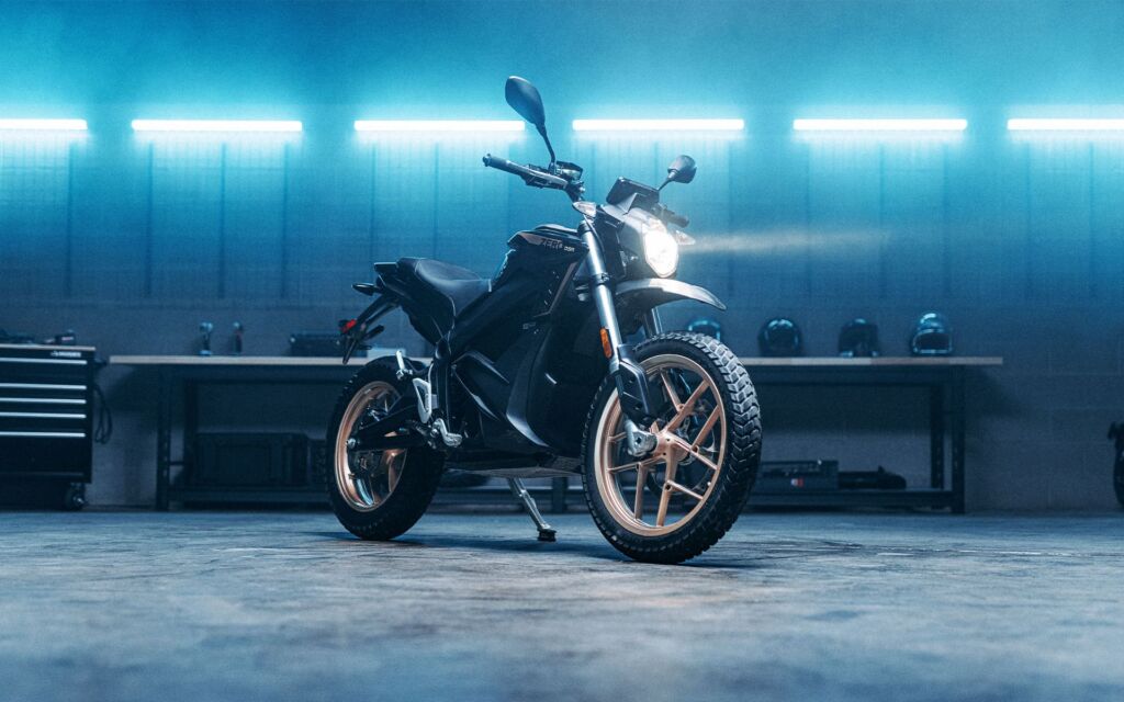 Etiopia przyspiesza na prądzie. 17 montowni EV i boom na elektryki - okladka jednoslady