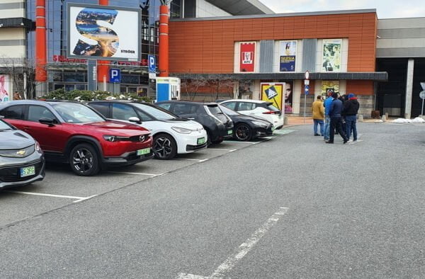 Rok spotkań przy ładowarkach - EV klub Polska Kwiecien 5