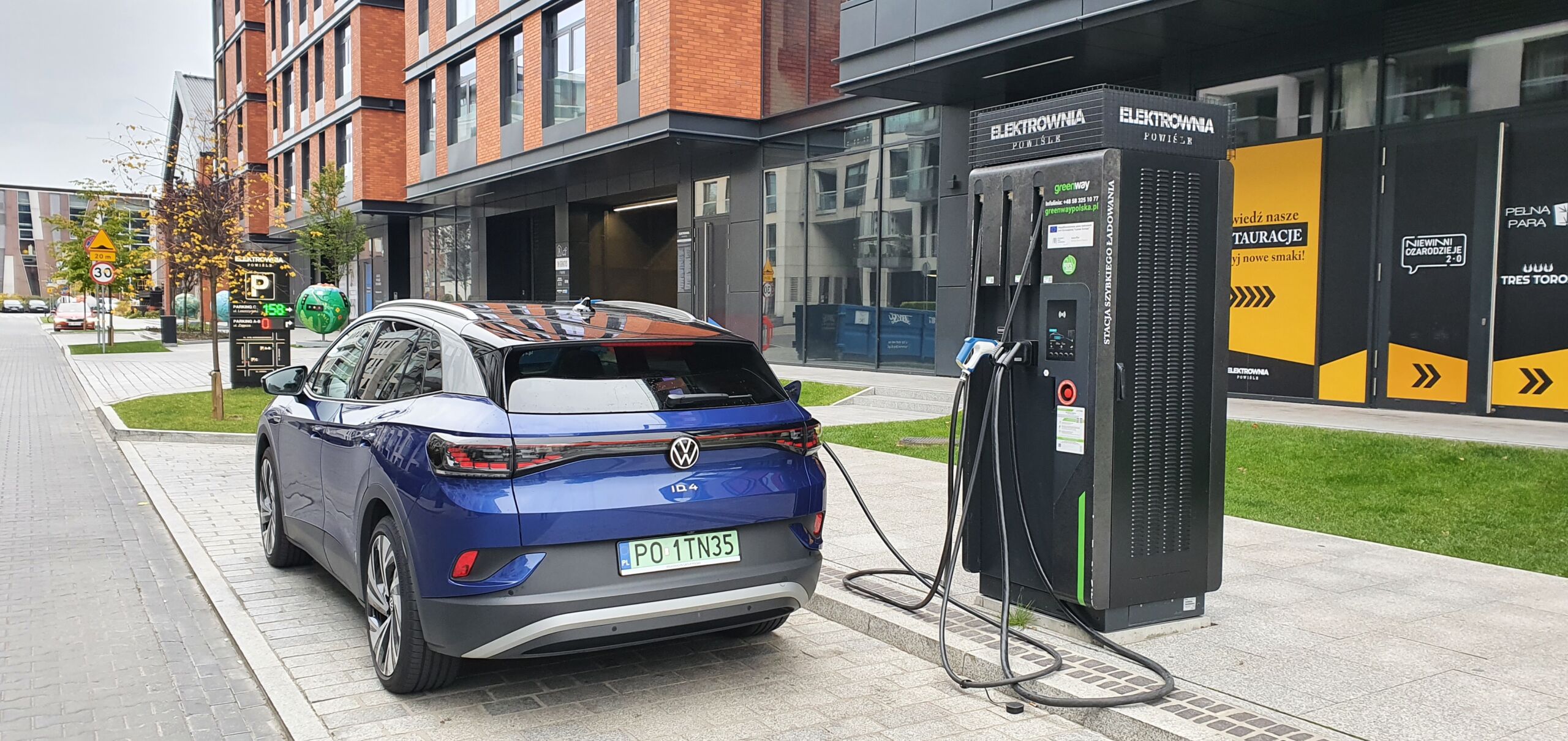 Przybywa Szybkich Stacji adowania I Samochod w Elektrycznych Przybywa Szybkich Stacji adowania I Samochod w Elektrycznych