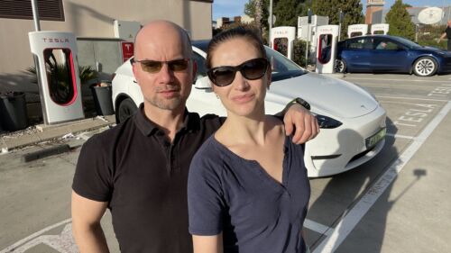 Wszystkie wiadomości - fot Tesla Model Y wyprawa Hiszpania okladka