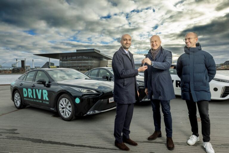 Wszystkie wiadomości - toyotaanddrivrcopenhagen1 credits Mikal Schlosser