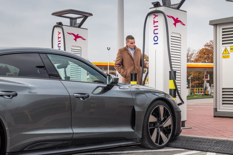 Wszystkie wiadomości - zdjecie 1 okladka tem 2 mag 18 ACEA fot Audi