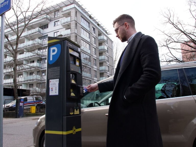 Wszystkie wiadomości - fot jedynka tekst 3 mag 21 strefy parkowania