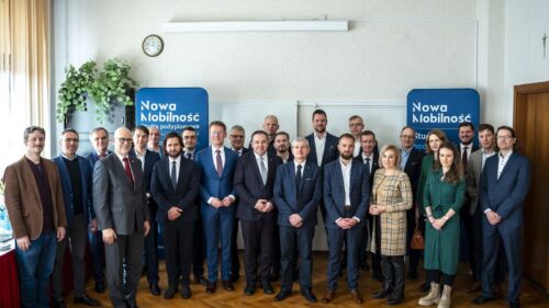 Wszystkie wiadomości - zdjecie 1 okladka tekst 1 mag19 studia