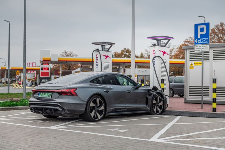 Wszystkie wiadomości - foto okladka tekst 1 mag 26 PEVO