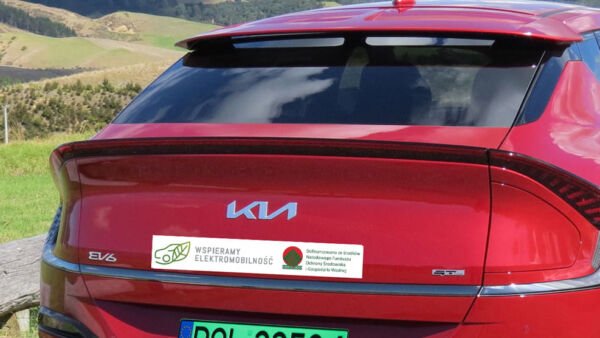 Strefa Wiedzy - naklejka elektromobilnosc