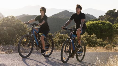 Wszystkie wiadomości - zblizenie na pare z rowerami elektrycznymi