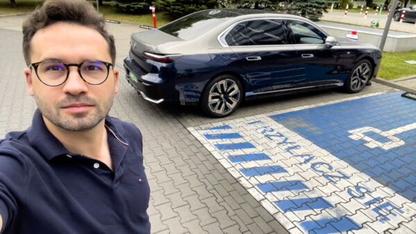 Magazyny - BMW i7 1