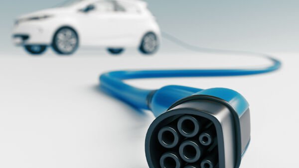 Strefa Wiedzy - Jaki prad do ladowania samochodu elektrycznego