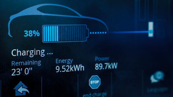 Strefa Wiedzy - Zasieg samochodow elektrycznych kluczowy czynnik przy wyborze pojazdu