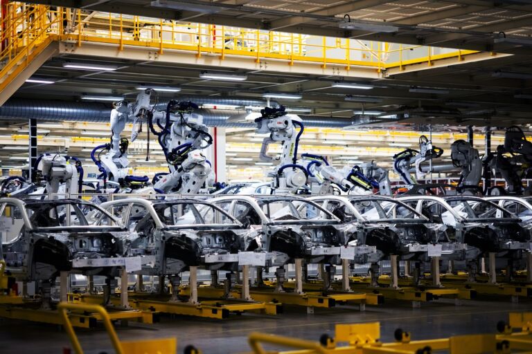 Wszystkie wiadomości - Zeekr1 21