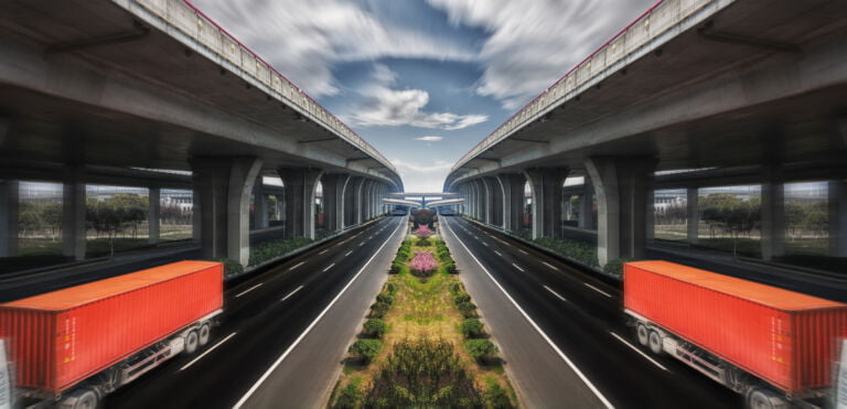 Wszystkie wiadomości - orange trucks road