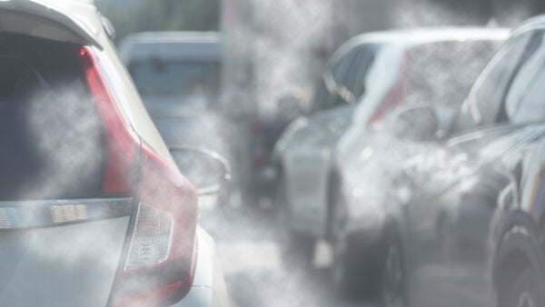 Strefa Wiedzy - Zakaz rejestracji aut spalinowych po 2035