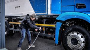 Unijni ministrowie za redukcją emisji ciężarówek