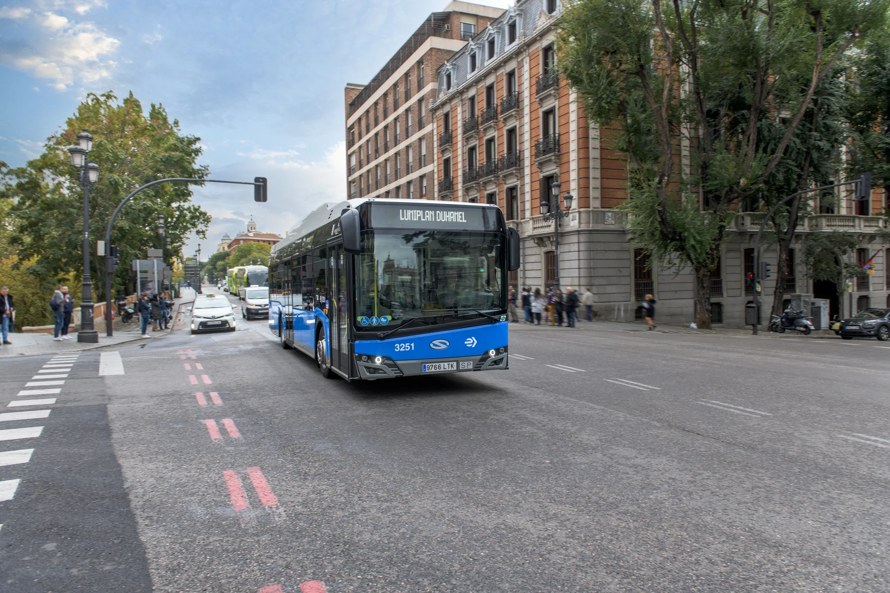 Urbino12CNG_Madryt(1)