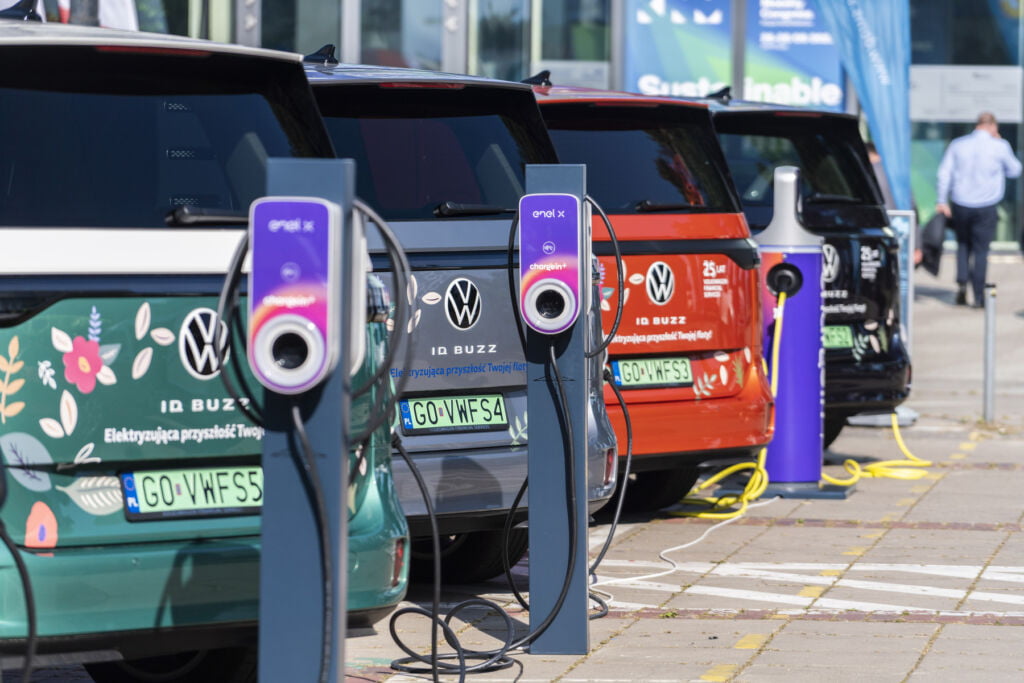 Pauza Volkswagena ID.Buzz czy koniec kariery za Oceanem? - ID.Buzz KNM