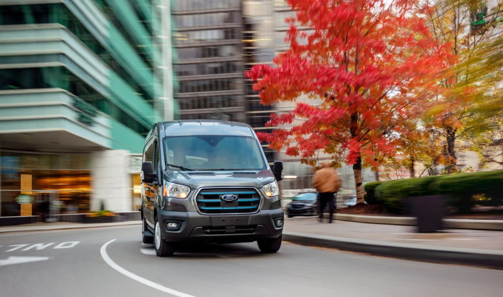 eSuperJolly z Gliwic - nowy, elektryczny dostawczak na znanej platformie - All New Ford E Transit 011