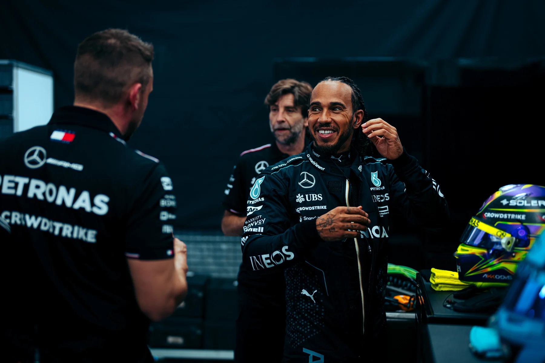 Mercedes-AMG PETRONAS F1 Team, Bahrain, Tests, Lewis HamiltonMercedes-AMG PETRONAS F1 Team, Bahrain, Tests, Lewis Hamilton