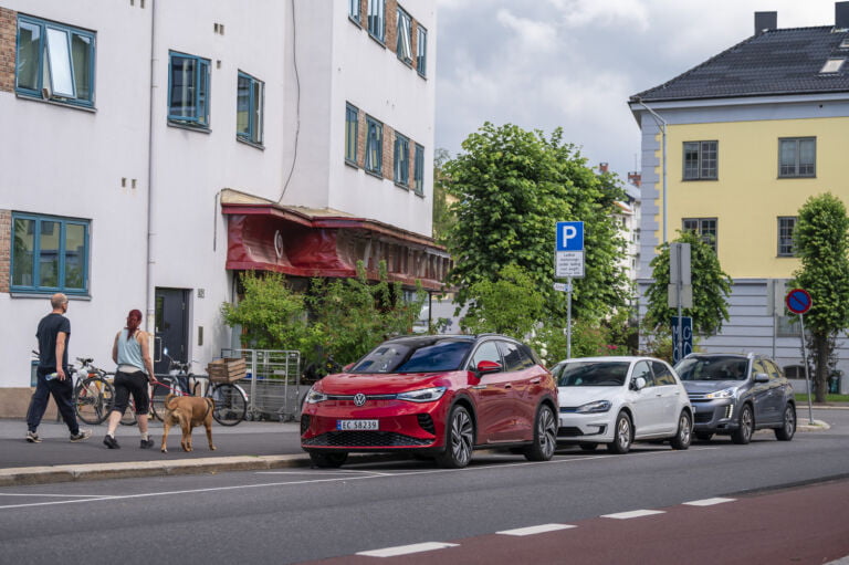 Wszystkie wiadomości - Illustrasjonsbilde ELB 06834 Foto Jamieson Pothecary