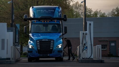 Wszystkie wiadomości - 24DT107 003