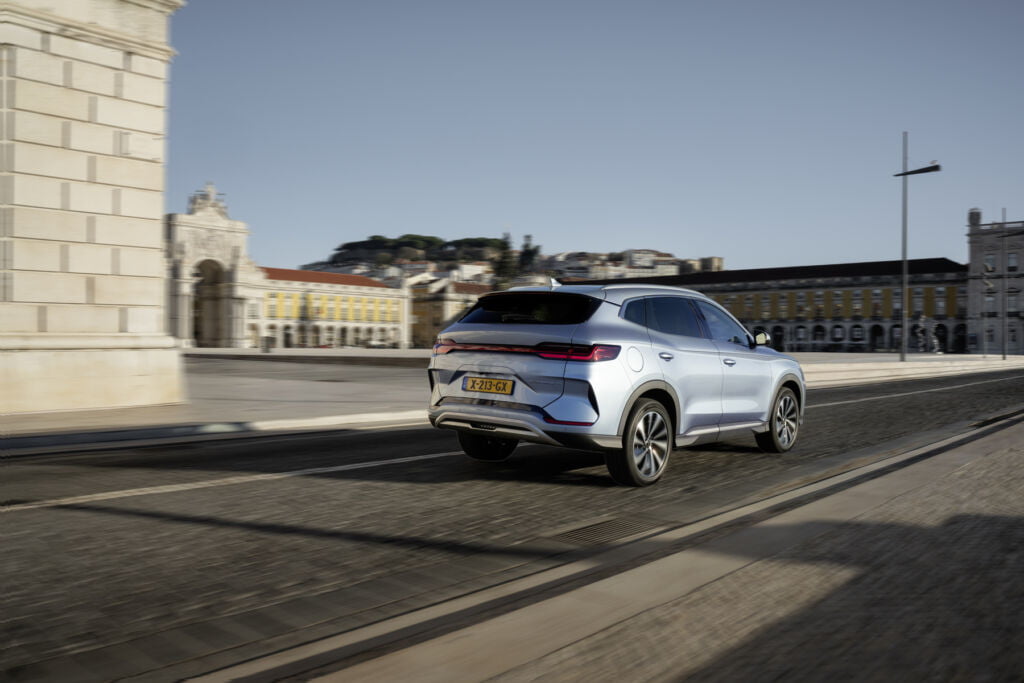 Chiny mają 20 mln punktów ładowania. Największa sieć na świecie obsługuje 40 mln pojazdów - jedynka magazyn cla BYD SEAL U 003