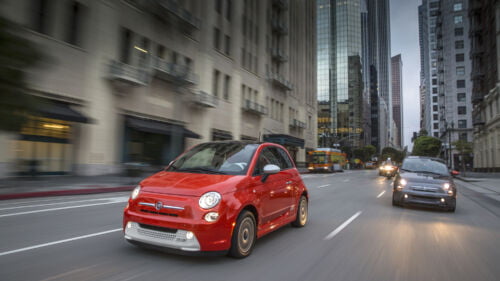 Wszystkie wiadomości - Jedynka magazyn fiat 500e