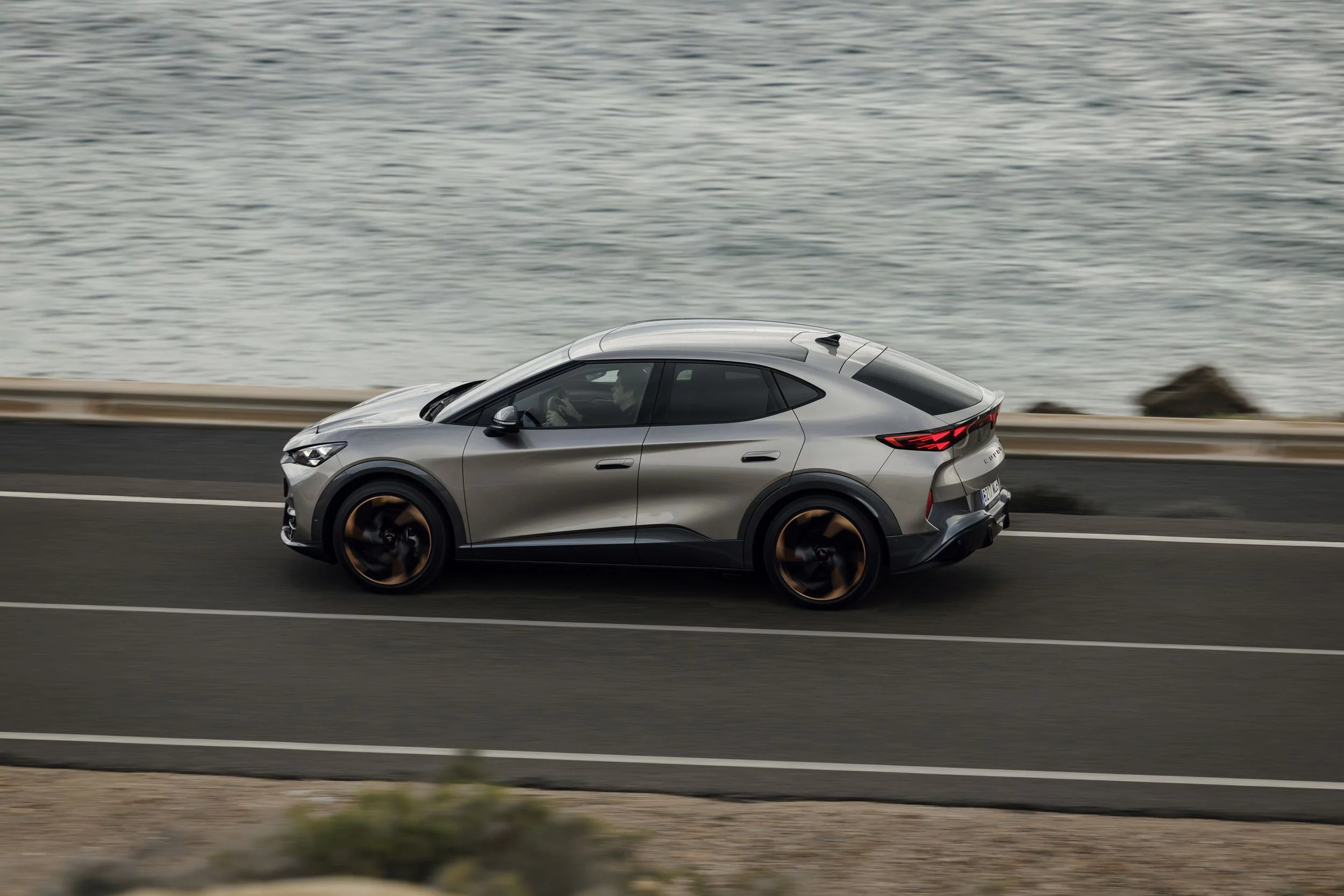 cupra-tavascan-cupra-obecna-na-kongresie-nowej-mobilnosci-2024-6