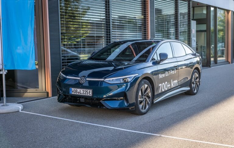 Wszystkie wiadomości - VW 700 1 media high