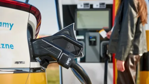 Wszystkie wiadomości - Najszybsze ladowarki ABB wzmocnia siec Shell w Polsce zlacze jpg