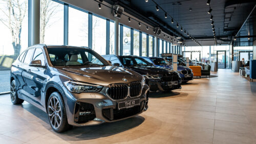 Wszystkie wiadomości - P90455989 highRes new bmw zdunek showr