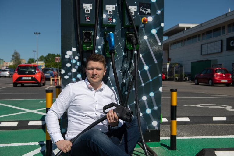 Strona główna Strona główna - Power Dot scaled 1