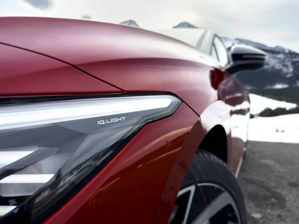 Koniec szarej strefy? Legalne LED-y w starszych samochodach coraz bliżej LED