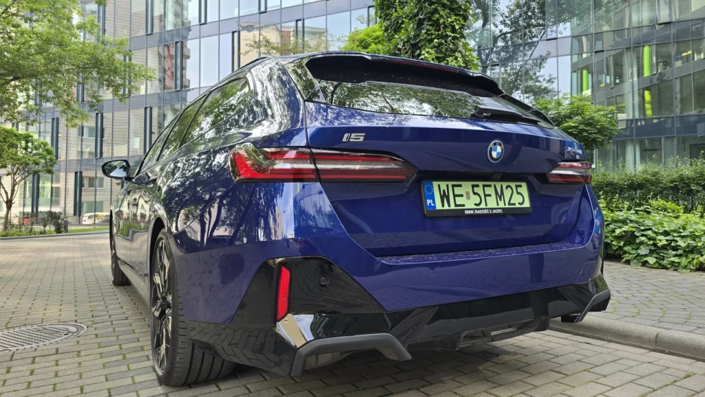 "Elektryki" czyszczą powietrze szybciej, niż sądziliśmy. Hybrydy niekoniecznie - raport icct fot. epl