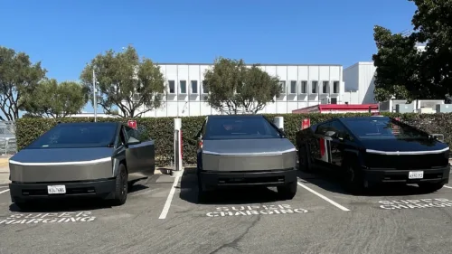 Wszystkie wiadomości - Cybertruck bartosz jezioranski ev repair garage 1