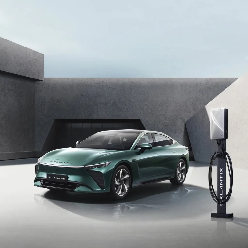 Exlantix - nowy gracz w klasie luksusowych BEV Exlantix - nowy gracz w klasie luksusowych BEV - Elegancja i nowoczesna technologia w jednym – Exlantix ES