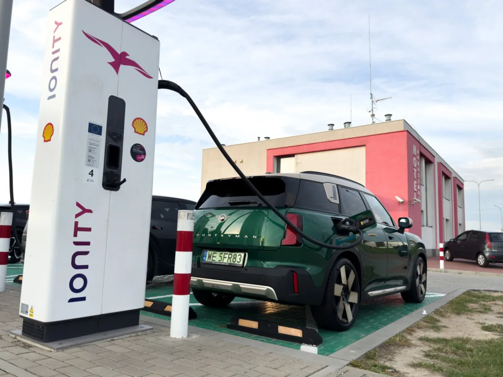 Jak starzeje się Mini Countryman SE ALL 4? Godnie - IMG 6319