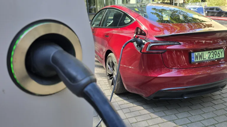 Wszystkie wiadomości - Licznik elektromobilnosci 18.08.2025