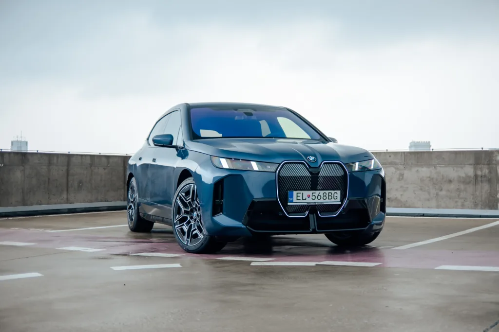 Genesis GV90: Koreański SUV wjeżdża do ligi ultra-luksusu - P90596213 highRes bmw ix xdrive45 arct