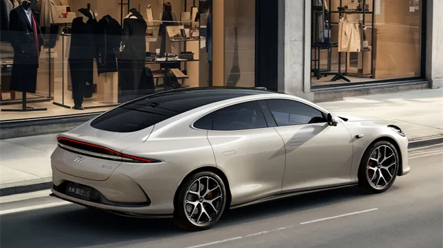 MG: 13 nowych modeli w dwa lata MG: 13 nowych modeli w dwa lata - l6 9