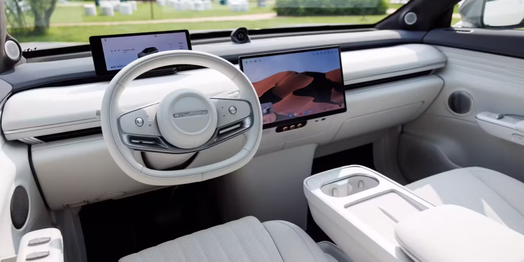 Exlantix - nowy gracz w klasie luksusowych BEV Exlantix - nowy gracz w klasie luksusowych BEV - news 2 1 180625 1024x512 1