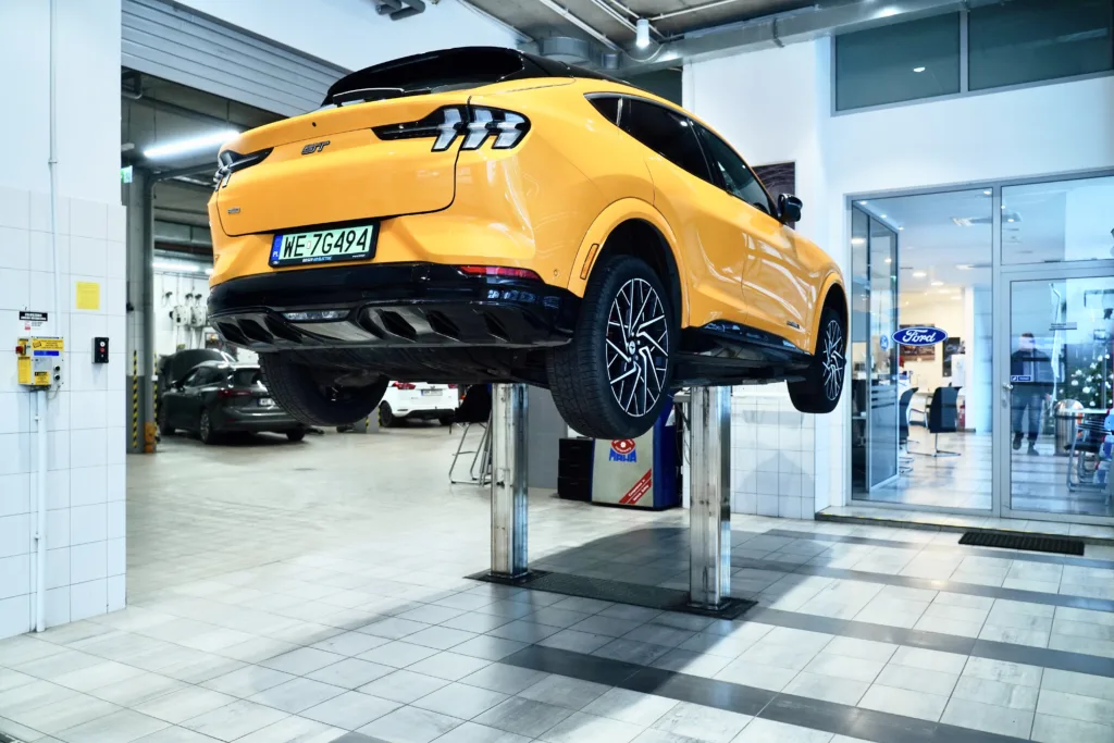 Od września 149 zł za badanie techniczne auta - przeglad MachE 10