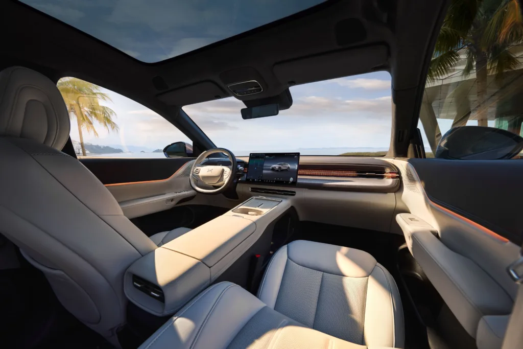 Xpeng prezentuje ceny modeli G6 i G9. Start poniżej 200 tysięcy złotych - xpeng 5