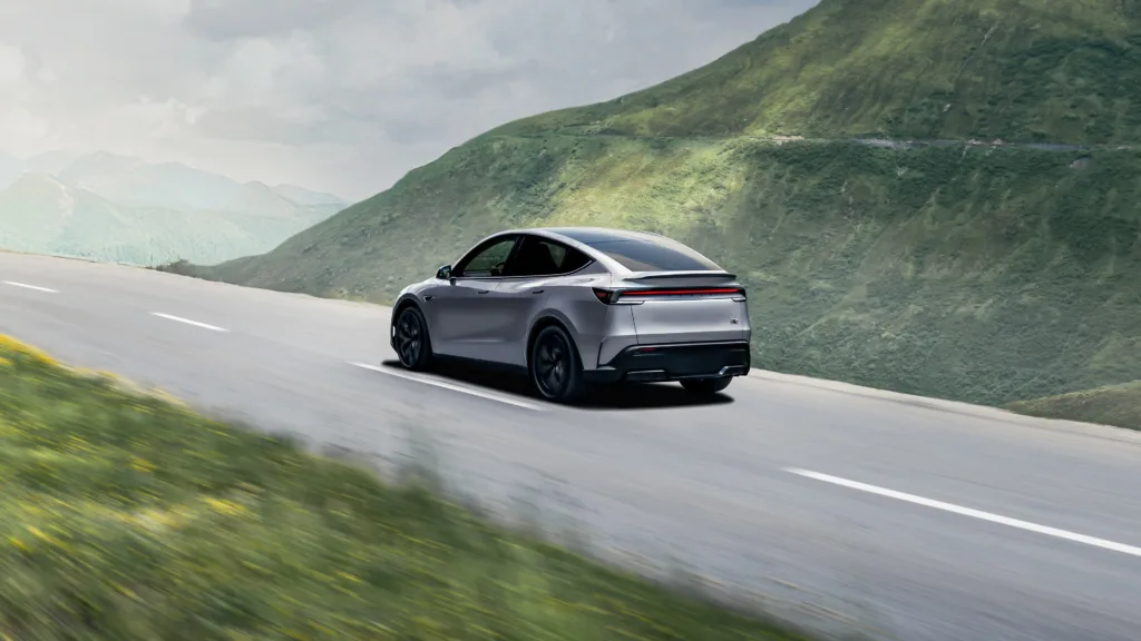 Model Y Performance już dostępny w polskim konfiguratorze - y perf 1