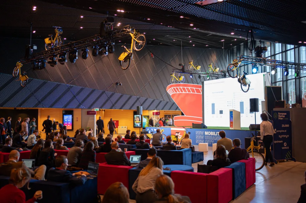 Międzynarodowe doświadczenia i strategiczne porozumienia dla przyszłości transportu - KNM2025 15