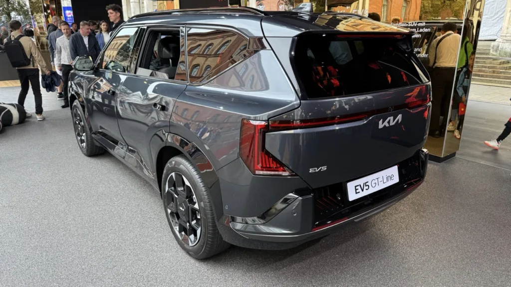 IAA w Monachium. Co pokazali producenci spoza Europy? - kia ev5
