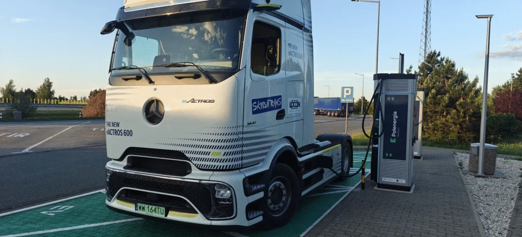 Elektryczne ciągniki sprawdzają się w transporcie intermodalnym - obraz 13