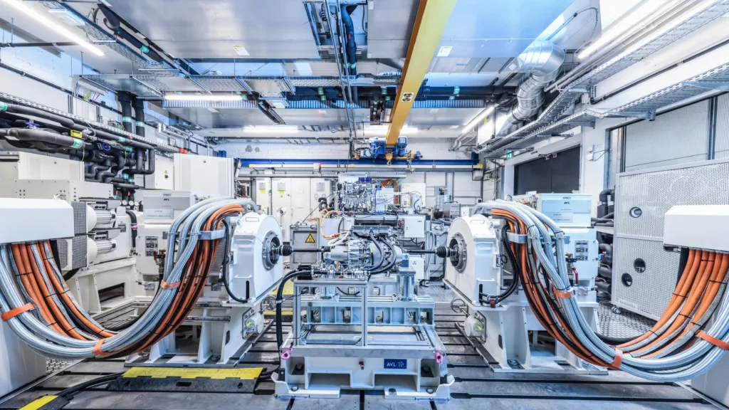 Porsche testuje elektryczne Cayenne. Również cyfrowo Porsche testuje elektryczne Cayenne. Również cyfrowo - porsche cayenne wirtualne testy 4